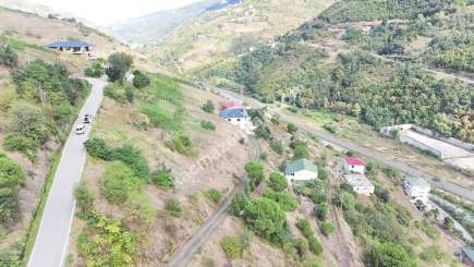 Akçaabat Yeşiltepede Düzköy Yoluna Yakın Satılık Arazi 11