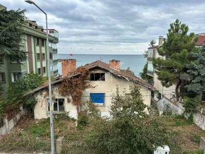 Trabzon Yıldızlıda Deniz Kenarı Satılık Ticari Arsa 10