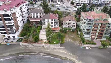 Trabzon Yıldızlıda Deniz Kenarı Satılık Ticari Arsa 5