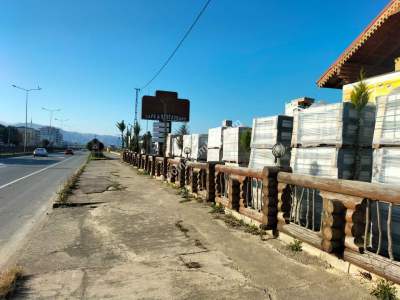Trabzon Arsin'de Denize Sıfır Satılık Arazi Ve Ev 6