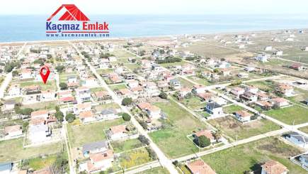 Biga / Çeşmealtı Denizatı Sitesinde Satılık Arsa 2