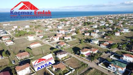 Biga Çeşmealtı Denizatı Sitesi Satılık Villa Arsası 4