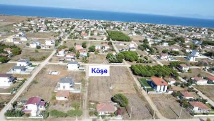 Biga Denizatı Sitesinde Satılık Villa İmarlı Köşe Arsa 3