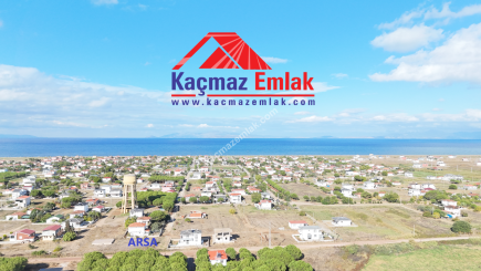 Biga Denizatı Sitesinde Satılık Villa İmarlı Arsa !
