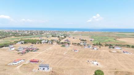 Biga Çeşmealtı Enginkette Satılık Köşe Villa Arsası 7