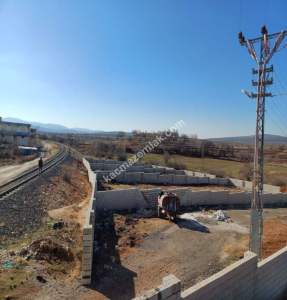 Yol Üstü Şehitkamil Karpuzkaya Da 716M2 A2 Villa Arsası 1