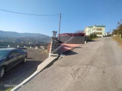 Kaçmaz Emlaktan Trabzon Akçaabat Derecik Mah.satılık Ar 20