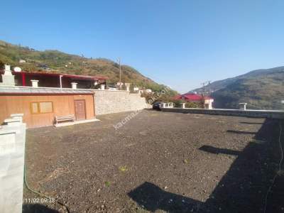 Kaçmaz Emlaktan Trabzon Akçaabat Derecik Mah.satılık Ar 3