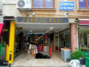 Kaçmaz Emlaktan Trabzon Kemerkaya Mah Satılık Mağaza