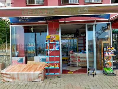 Kaçmaz Emlaktan Trabzon Bahçecik Mah .Satılık Dükkan 1