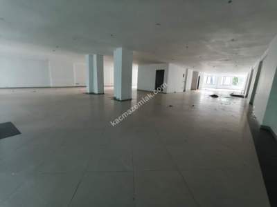 Bağcılar Caddesinde İmalata Uygun İskanlı 600 M2 İşyeri 29
