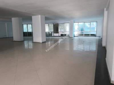 Bağcılar Caddesinde İmalata Uygun İskanlı 600 M2 İşyeri