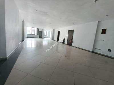 Bağcılar Caddesinde İmalata Uygun İskanlı 600 M2 İşyeri 11