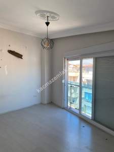 Kaçmaz Emlak'tan Kiralık Dublex Ofis 24