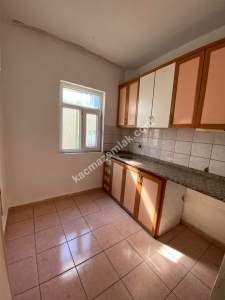 Çarşı Merkez'de 2+1 Kiralık Ofis 2