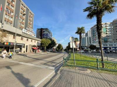 Bursa Osmangazi’de Merkezi Konumda Kiralık Ofis 4