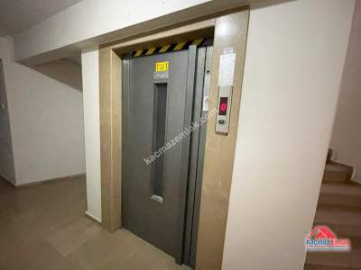 Bursa Osmangazi’de Merkezi Konumda Kiralık Ofis 19