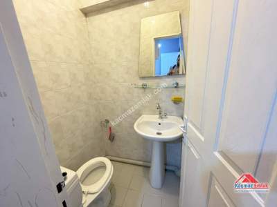 Bursa Osmangazi’de Merkezi Konumda Kiralık Ofis 14