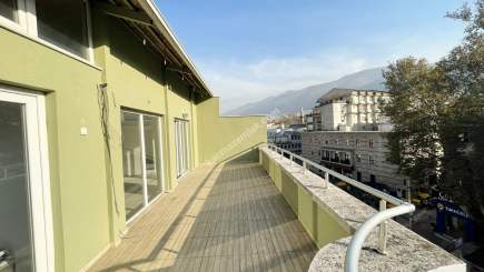 Bursa Osmangazi Merkezi Konumda Kiralık Ofis 10