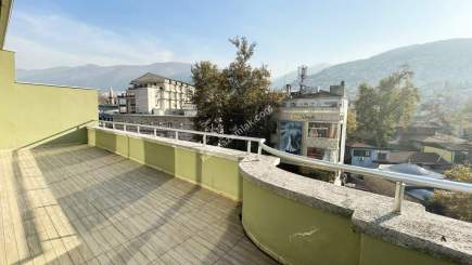 Bursa Osmangazi Merkezi Konumda Kiralık Ofis 11