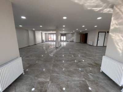 Esatpaşa Cad Üzeri 2.Kat 115M2 Ofis Vb İşlere Uygun 6