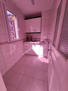 Güngören Merkezde Atatürk Caddes Üzerı Her Ise Uygun Kı 17