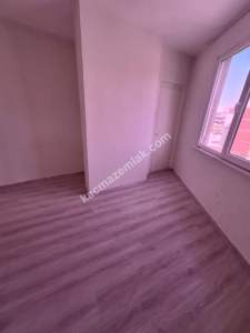 Güngören Merkezde Atatürk Caddes Üzerı Her Ise Uygun Kı 14