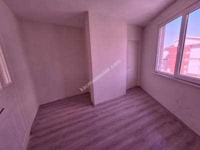 Güngören Merkezde Atatürk Caddes Üzerı Her Ise Uygun Kı 15