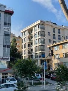 Kadıköy Koşuyolunda Yeni Binada 1+1 Kiralık Ofis Büro 26