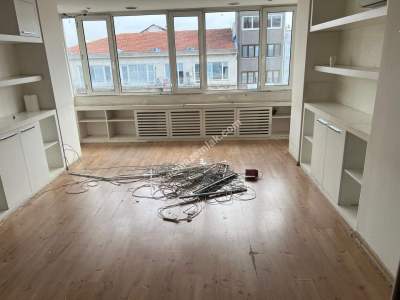 Şişli Halaskargazi Cad. 6.Katta 300 M2 Kiralık İşyeri 8