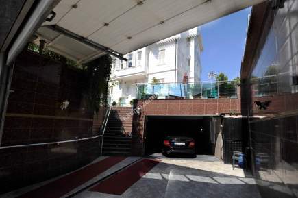 Üsküdar Sultantepede Komple Kiralık Ticari Köşk 6