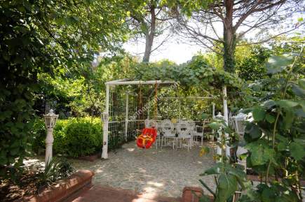 Üsküdar Sultantepede Komple Kiralık Ticari Köşk 16