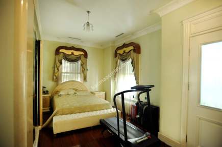 Üsküdar Sultantepede 1.750 M2 Arsa İçerisinde Kiralık 28