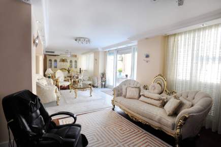 Üsküdar Sultantepede 1.750 M2 Arsa İçerisinde Kiralık 14