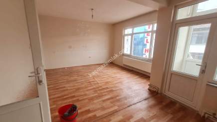 Kastamonu Merkez De Kiralık 2+1 Ofis 2