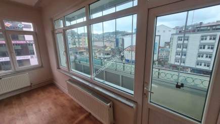 Kastamonu Merkez De Kiralık 2+1 Ofis 15
