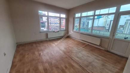 Kastamonu Merkez De Kiralık 2+1 Ofis 17