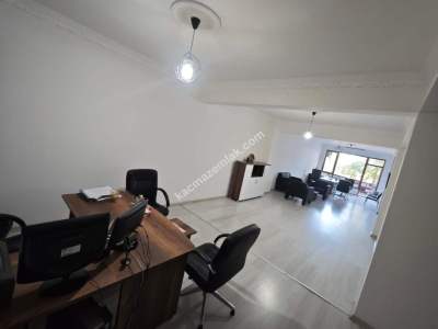 Trabzon Akçaabat Merkezde Kiralık Ofis 3