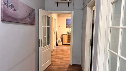 Trabzon 2 Nolu Beşirlide Sahilde Kiralık Geniş Ofis 7