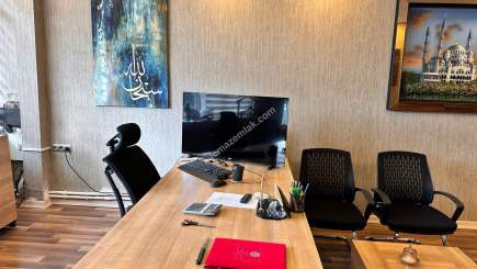 Trabzon 2 Nolu Beşirlide Sahilde Kiralık Geniş Ofis 23