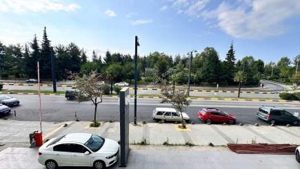 Trabzon 2 Nolu Beşirlide Sahilde Kiralık Geniş Ofis 22