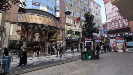 Trabzon Meydan Uzun Sokak Da Kiralık Ofisler 6