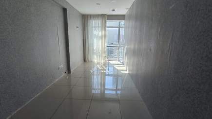 Trabzon Meydan Gazipaşa Caddesi Üzeri Kiralık Ofisler 12