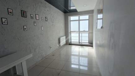 Trabzon Meydan Gazipaşa Caddesi Üzeri Kiralık Ofisler 17