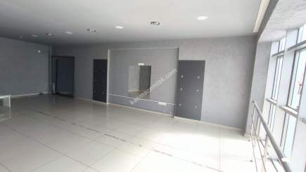 Trabzon Meydan Gazipaşa Caddesi Üzeri Kiralık Ofisler 13