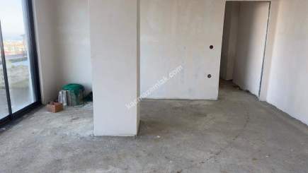Trabzon Karşıya Da Kiralık 2+1 Ofis 8