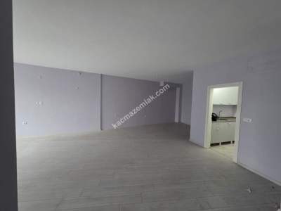 Kaşüstü Kiralık Büro/Ofis/Klinik İçin Uygun İş Yeri/1+1 29