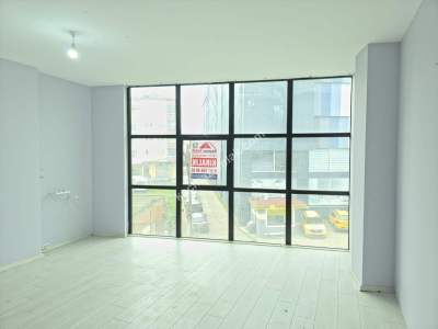 Kaşüstü Kiralık Büro/Ofis/Klinik İçin Uygun İş Yeri/1+1 17