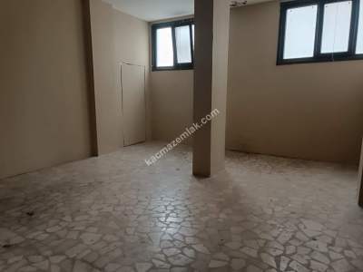 Kağıthanede Önü Açık 2 Kat 350 M Kiralık Düz Giriş Depo 7