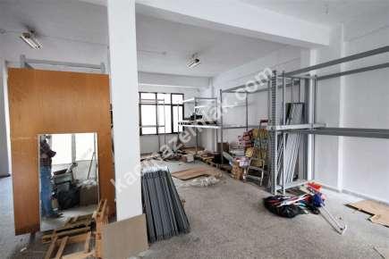 Kağıthanede Önü Açık Düz Giriş 130 M2 Kiralık Boş Depo 7